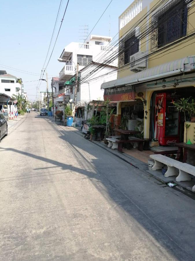 Gogoal Latkrabang Bangkok Exterior foto